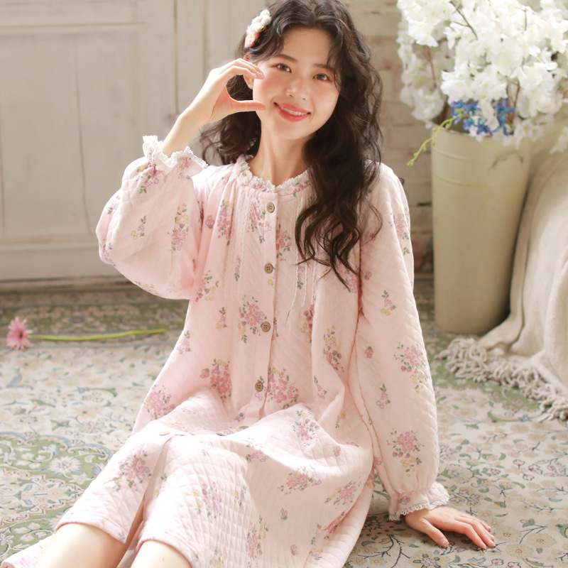 【Fuduo】Maternity Dress Postpartum Clothing for Spring, Autumn, and Winter, Three-Layer Quilted Cotton Warm Air Cotton Maternity Sleepwear Dress Home Wear 【Fuduo】Maternity Dress Postpartum Clothing for Spring, Autumn, and Winter, Three-Layer Quilted Cotton Warm Air Cotton Maternity Sleepwear Dress Home Wear