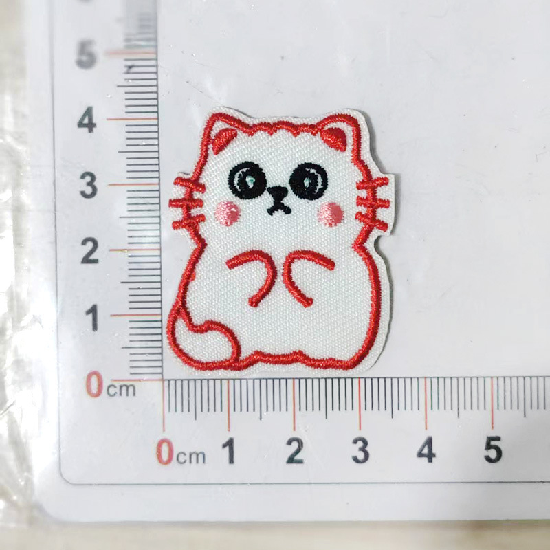 Animal dibujos animados bordado bordado pegatinas de tela pegatinas de espalda pegatinas de bordado de computadora pegatinas de ropa bolsas pegatinas de agujeros pegatinas de parche sello de tela decoración