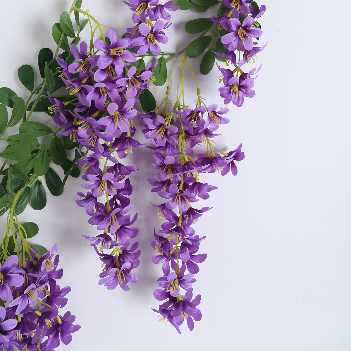 Simulación transfronteriza de flores de primavera de vinas arco de boda decoración de plantas paisajismo hojas verdes falso sauce simulación ramas de frijol