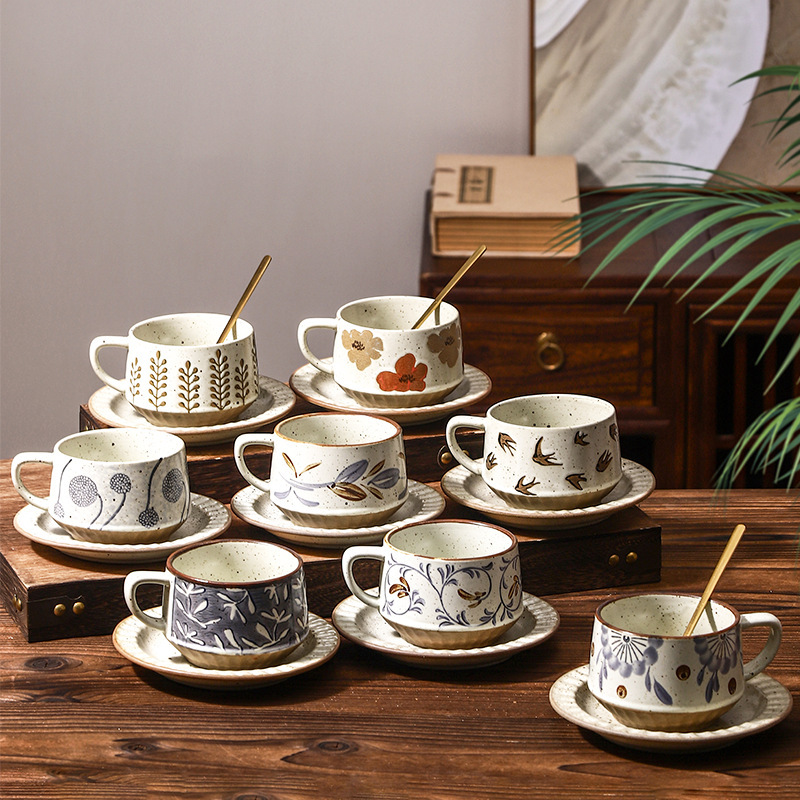 Taza de café comercial juegos de taza de café retro taza de café con flores simple taza de té de leche de flores taza de cerámica japonesa taza de platos al por mayor