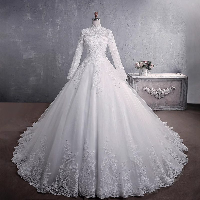 Amazon European and American Style Lace Wedding Dress 2026 New Model Bridal High-Neck Long-Sleeve Large Train Plus-Size Wedding Gown