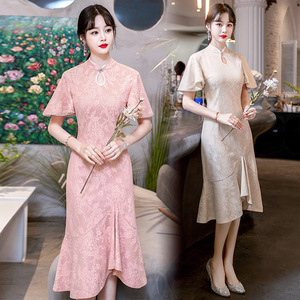 Women Pink Chinese dress Oriental Retro Qipao Cheongsam model show miss etiquette dress young elegant temperament of restoring ancient ways improved cheongsam bud silk dress