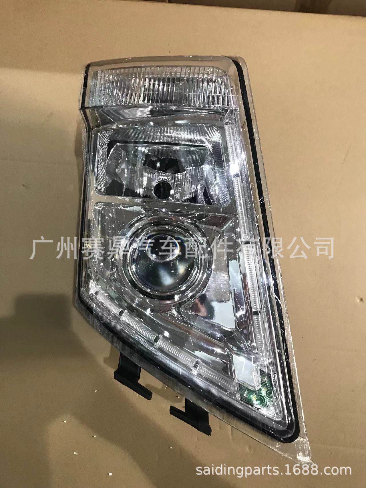 適用卡車沃爾沃卡車FH FM 前大燈 82304585