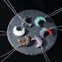 天然石水晶月亮绕线生命树碎石吊坠搭配树脂不锈钢链条牙项链饰品