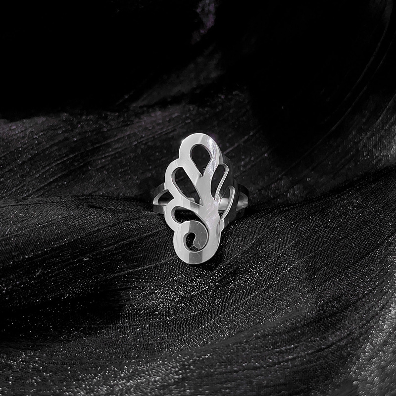Designersring met bloem van titaniumstaal dames en heren_voghion.com