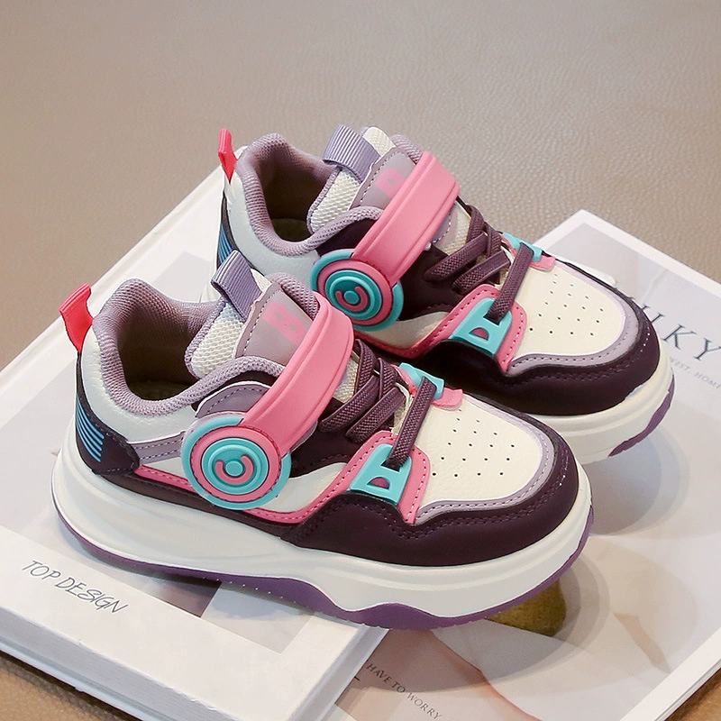 Детская липучка туфли с низким уровнем толстой подошвы 2025 весна новая нескользящая детская повседневная обувь среднего и большого возраста дикая мода