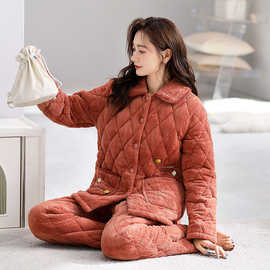 女士睡衣冬季三层加厚珊瑚绒夹棉袄法兰绒保暖中年妈妈家居服套装
