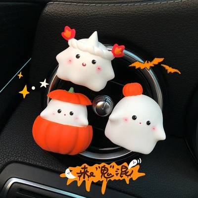 Car Perfume Aromatherapy: Air Outlet Fragrance Decoration