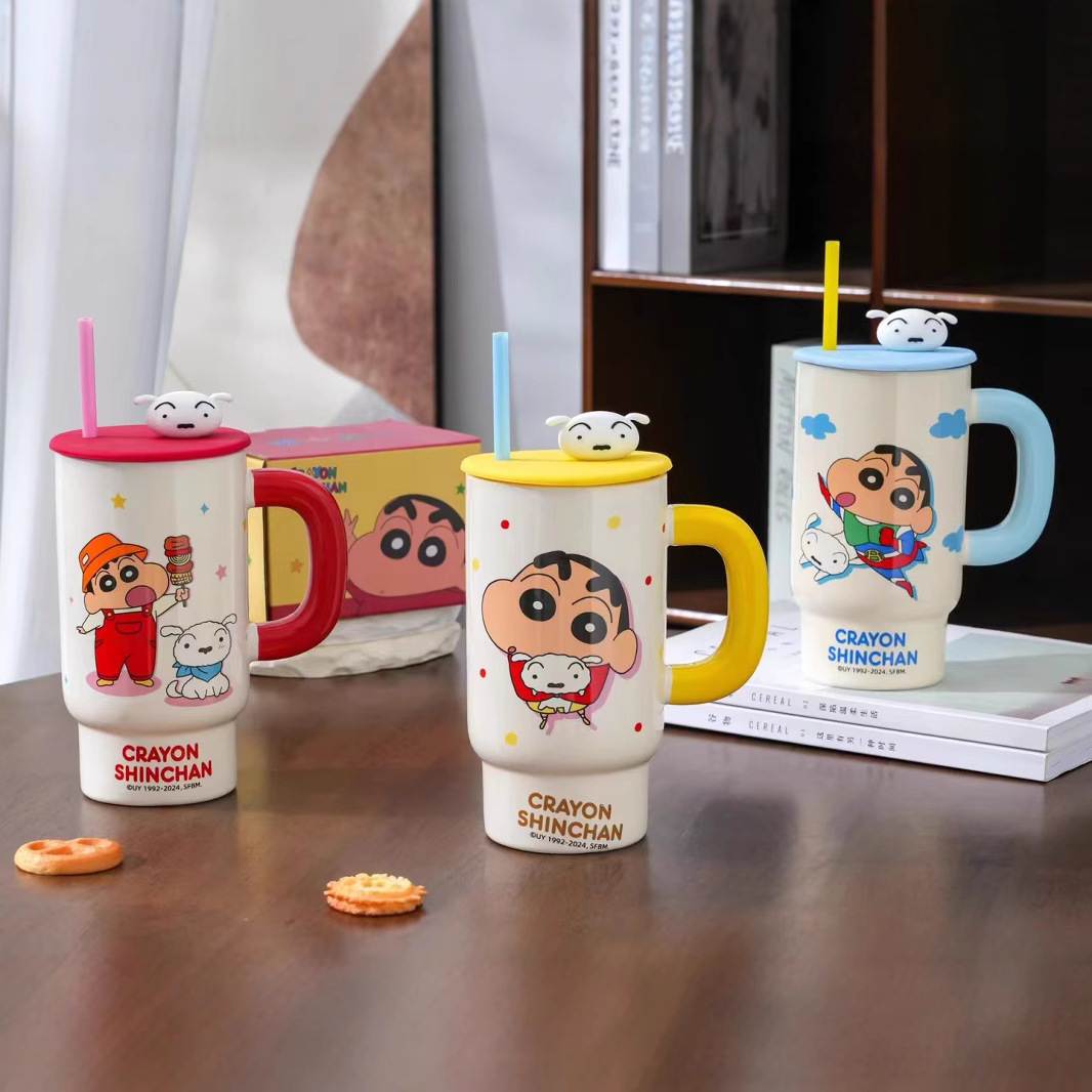 Taza de crayón Shin-chan de gran capacidad, personalidad creativa, linda taza de agua con pajita con tapa, regalo