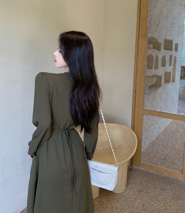 GraceChic Plus Size Damenbekleidung Herbst Neu Französischer V-Ausschnitt Taillenformende Ärmel für Damen, Bauch kaschierend Schlankmachend_voghion.com