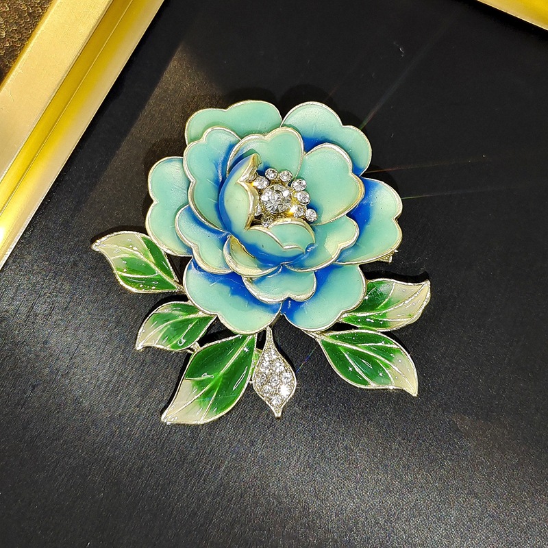 New Chinese-Style Classical Peony Flower Brooch, Exquisite and Elegant, High-End Floral Pin, Light Luxury Qipao Accessory