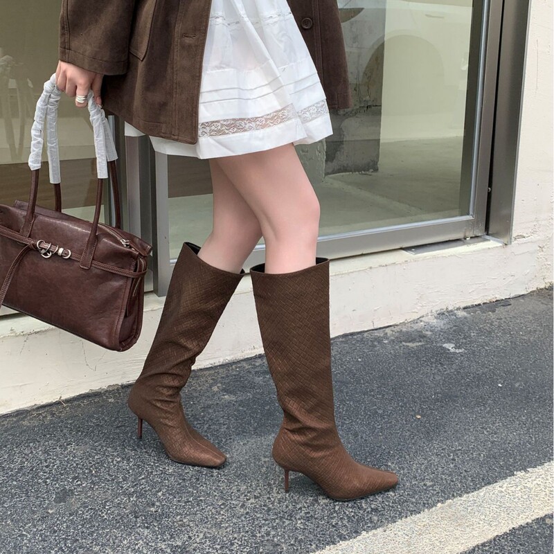 Ins Style Square Toe Stiletto Fashion Boots No More Than Knee High Boots New Braided Retro French High Tube Modern Women's Boots