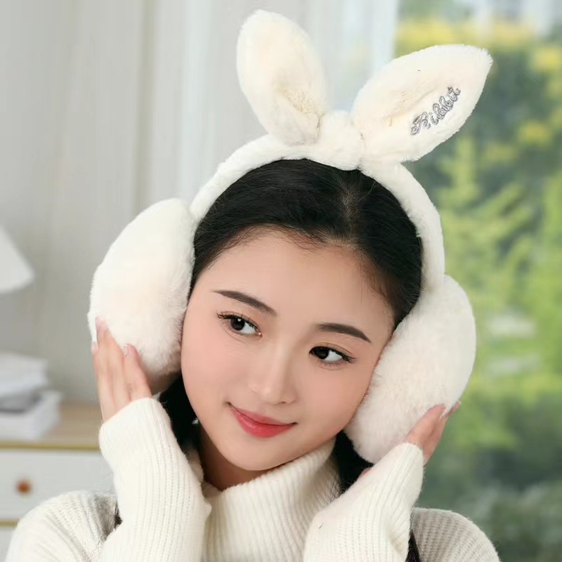 Headphone ear covers for winter, made of rabbit fur for warmth, with cute rabbit ear designs, suitable for both men and women, new Korean style ear muffs.