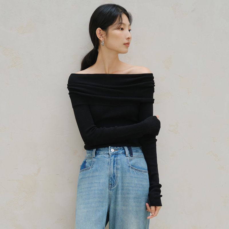 白色一字肩针织衫女秋季薄款新款小衫修身高级感上衣黑色蓝色冰丝|undefined