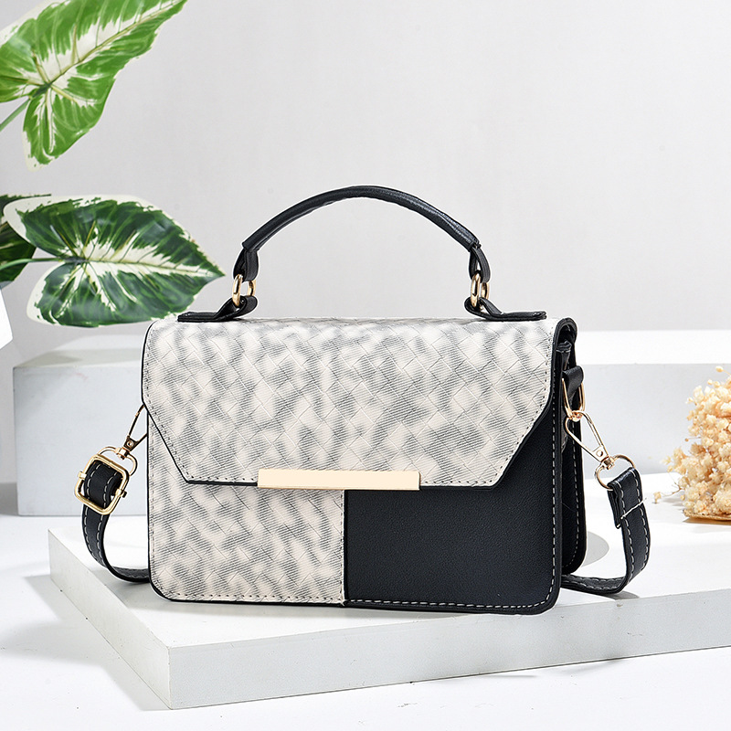 Nuevo empalme versátil bolsa impresa color contraste mochila bolsos de mujer transfronterizos bolsos de hombro de alta calidad