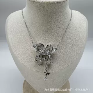 银色四孔蝴蝶挂坠空托5×7椭圆裸石托 珍珠碎钻流苏吊坠手工首饰