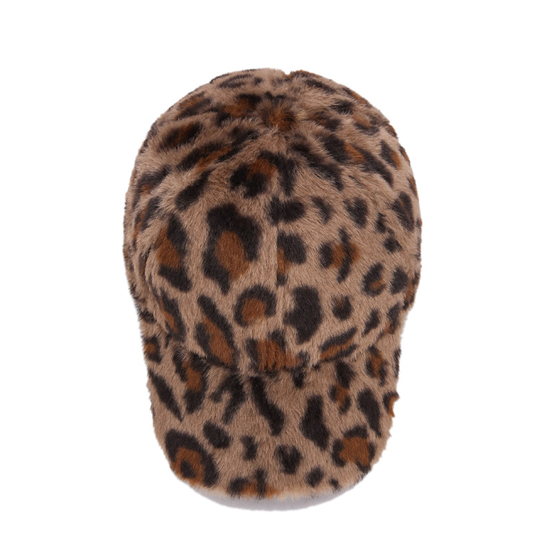 Leopard Print Plush Baseball Cap for Women, Winter Korean Style Large Head Circumference Plush Stylish Duckbill Cap, Autumn and Winter Hats Wholesale