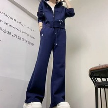 时尚休闲运动服套装春秋季洋气减龄开衫连帽外套显瘦直筒裤两件套