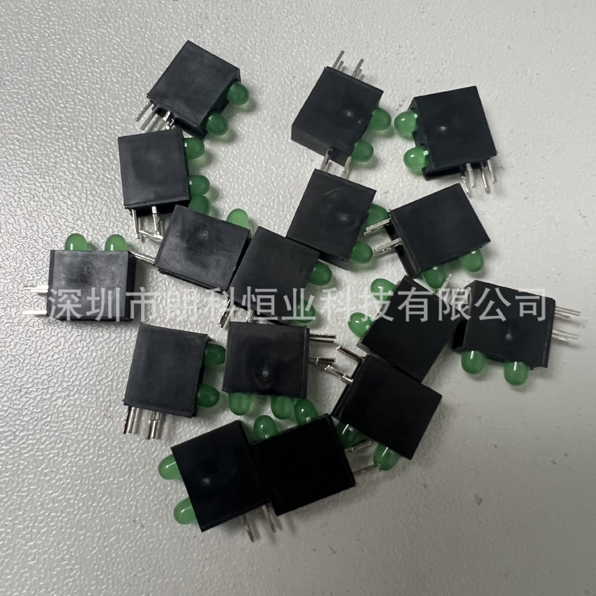 全新原装SSF-LXH240GGD 发光二极管 LUMEX