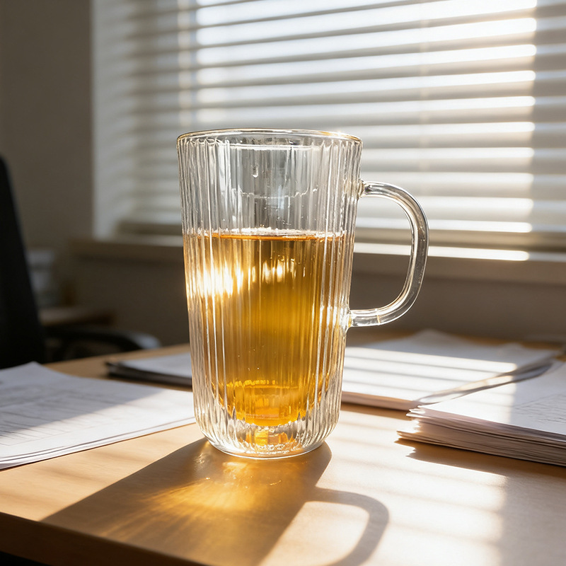Fabricante vertical taza de cerveza de doble capa ins simple taza de jugo casera taza de café taza de leche de alto valor de vidrio