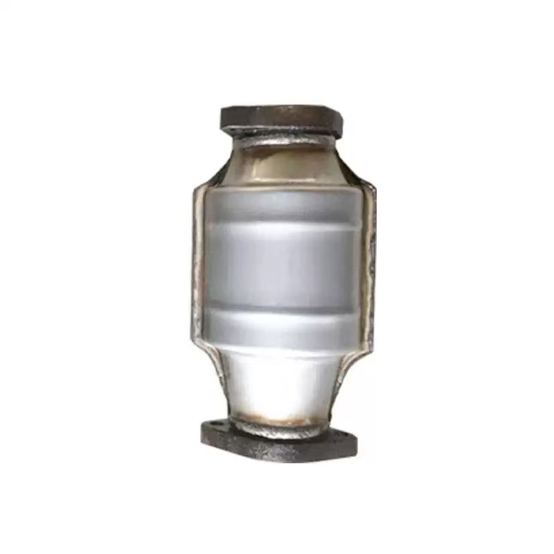 Manufacturer Supplies Suitable for Modern Yuedong Reina Langdong Kia K2 Car Exhaust Pipe Three-Way Catalytic Converter