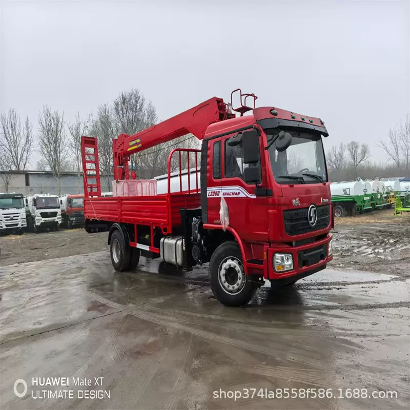 非洲直供柳汽乘龙前二后四12吨随车吊 翻新随车吊,随车起重运输车