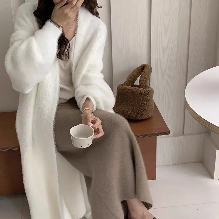 Mid-Length Cardigan Sweater Coat for Women, Autumn and Winter, Gentle Style, Loose and Lazy Style, Over-The-Knee, Plush Mink Fur