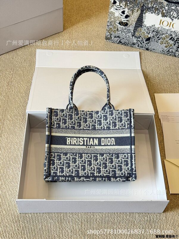 D家刺繍結婚バッグ赤い横条動物園虎托特包tote bookレジ袋刺繍女包|undefined