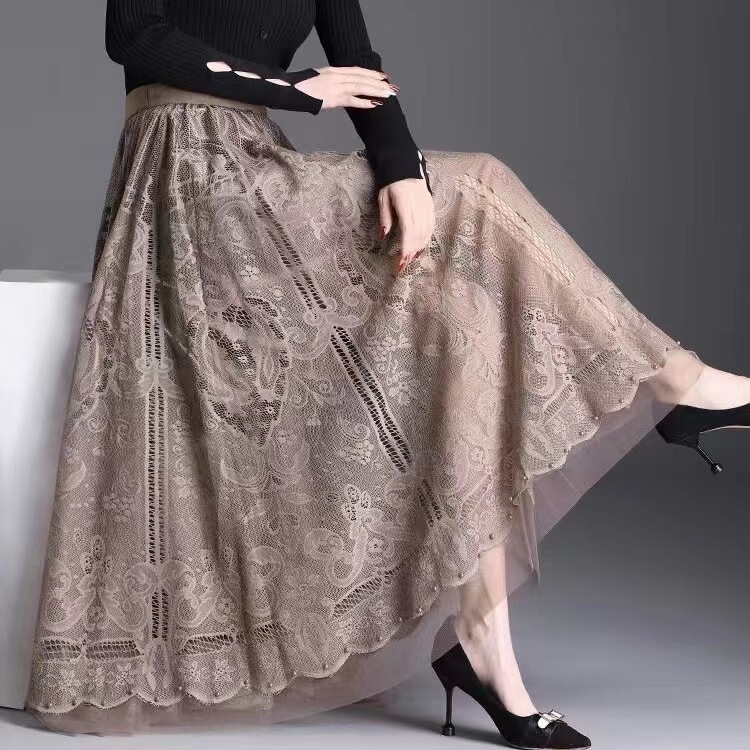 European-made skirt three-layer high-grade foreign-style hollow-out A- line skirt high-waist covering flesh hanging feeling large swing skirt beaded long skirt European-made skirt three-layer high-grade foreign-style hollow-out A- line skirt high-waist covering flesh hanging feeling large swing skirt beaded long skirt