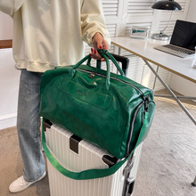 厂家批发新款韩版PU手提旅行包健身运动瑜伽包大容量短途行李袋