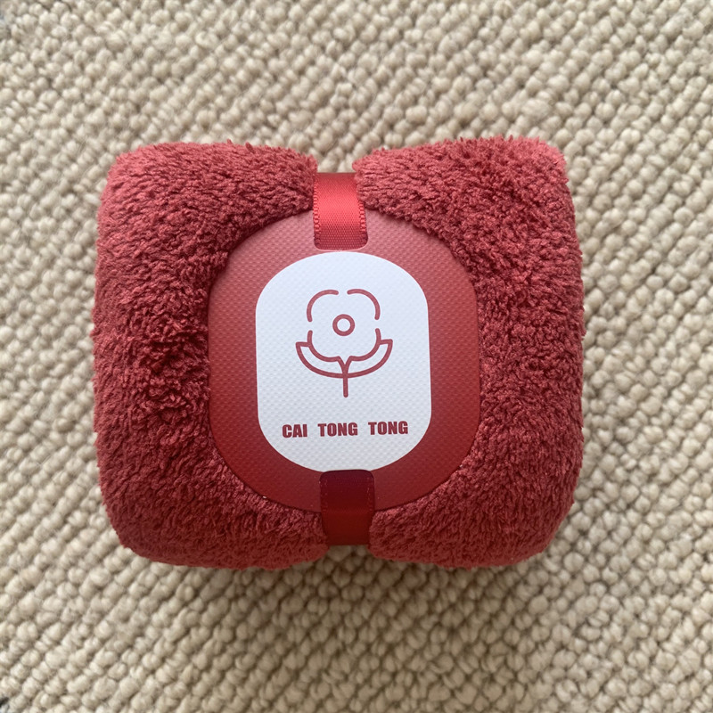 Красное вино цветочек