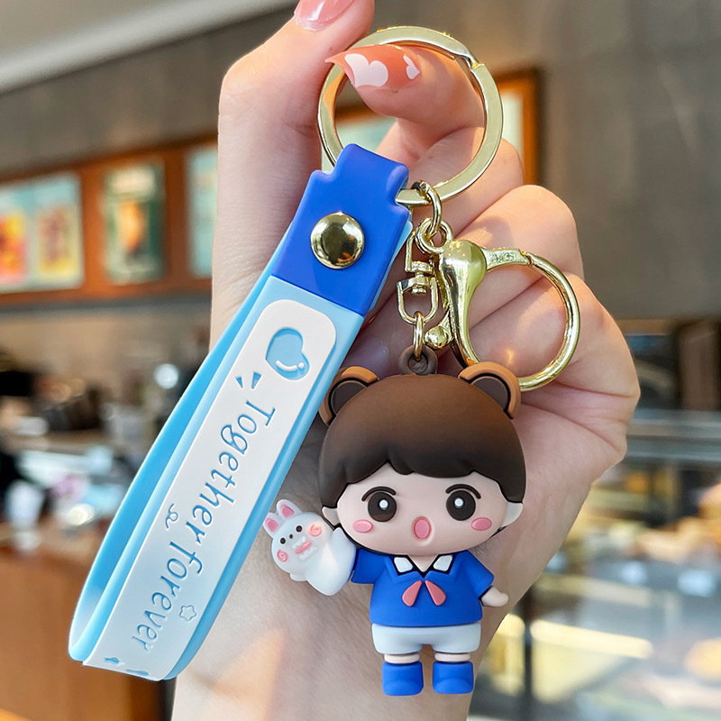 Venta directa de fábrica llavero colgante pequeño muñeca tridimensional llavero de coche mochila escolar colgante puesto al por mayor productos pequeños