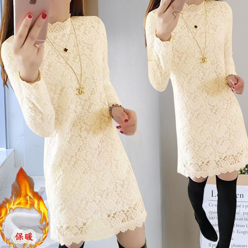 Thermal lace camisole with long sleeves for autumn and winter outerwear, suitable for plus-size women with loose fit to cover the stomach, can be worn as a base layer.