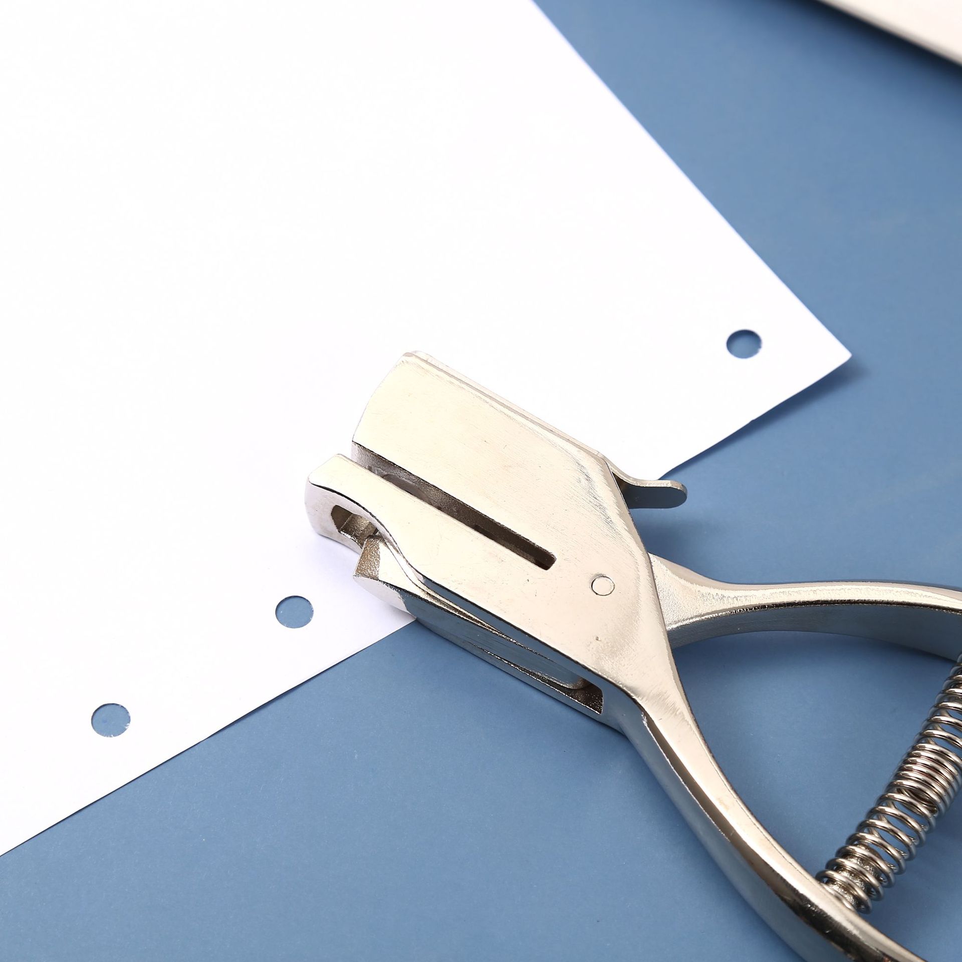 6494b70e-a947-483e-b090-b7e96d