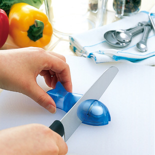 Marna Kitchen Supplies Household Collection: Small Fish, Vegetable, and Fruit Knife Sharpener, Refrigerator Magnet, Sharpening Stone, Kitchen Gadget