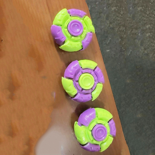 Cross-border explosive fingertip top carrot knife toy creative decompression rotating retractable finger top wholesale