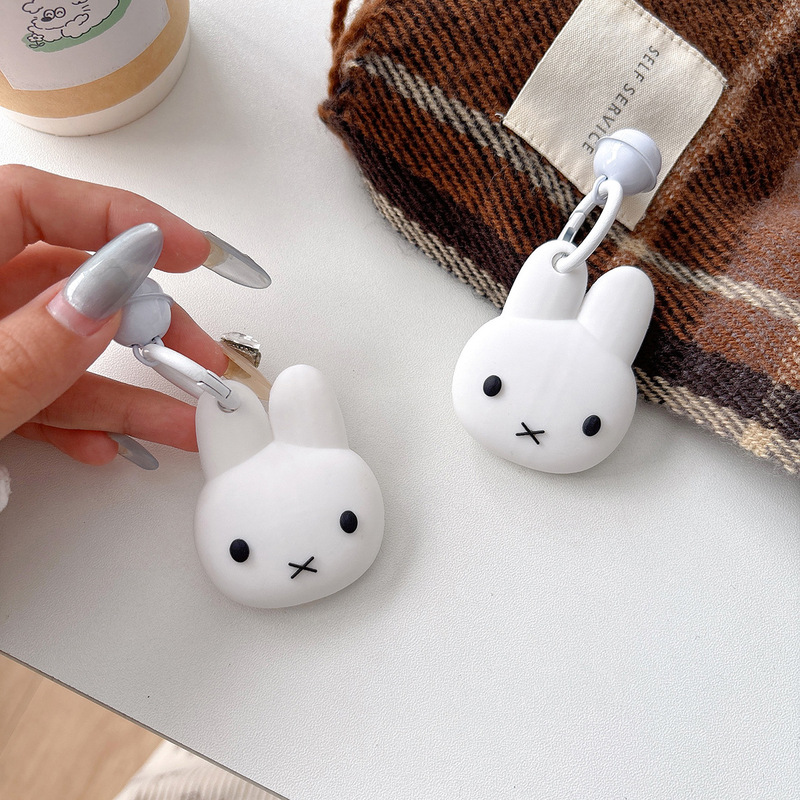 かわいい iPhone Apple トラッカー保護カバー Airtag 紛失防止デバイス収納ボックス漫画シリコンソフトケースに適しています|undefined
