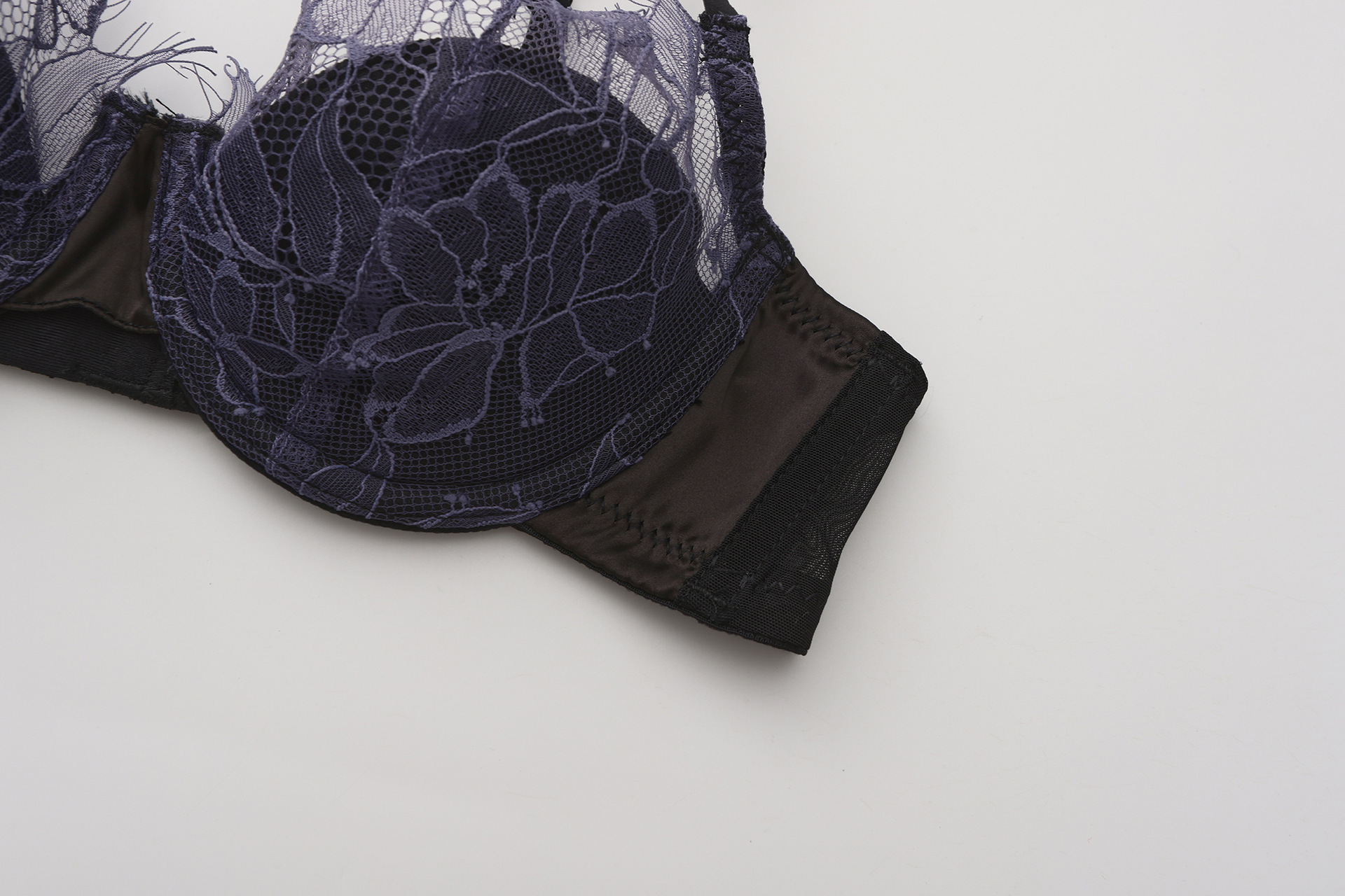 O1CN011SQ3eC1q1jzm3ETlV_!!3320