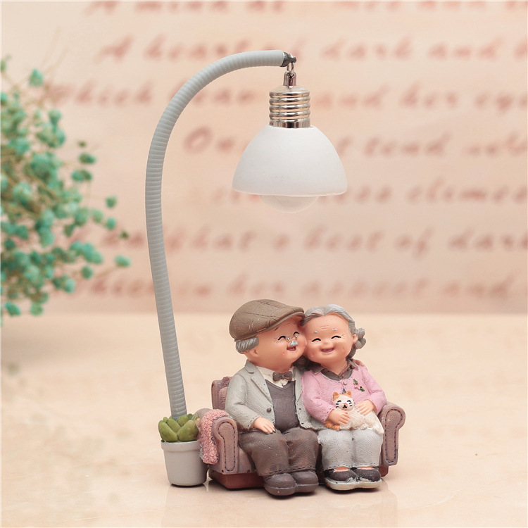 1041-12 새끼 고양이를 안아주세요