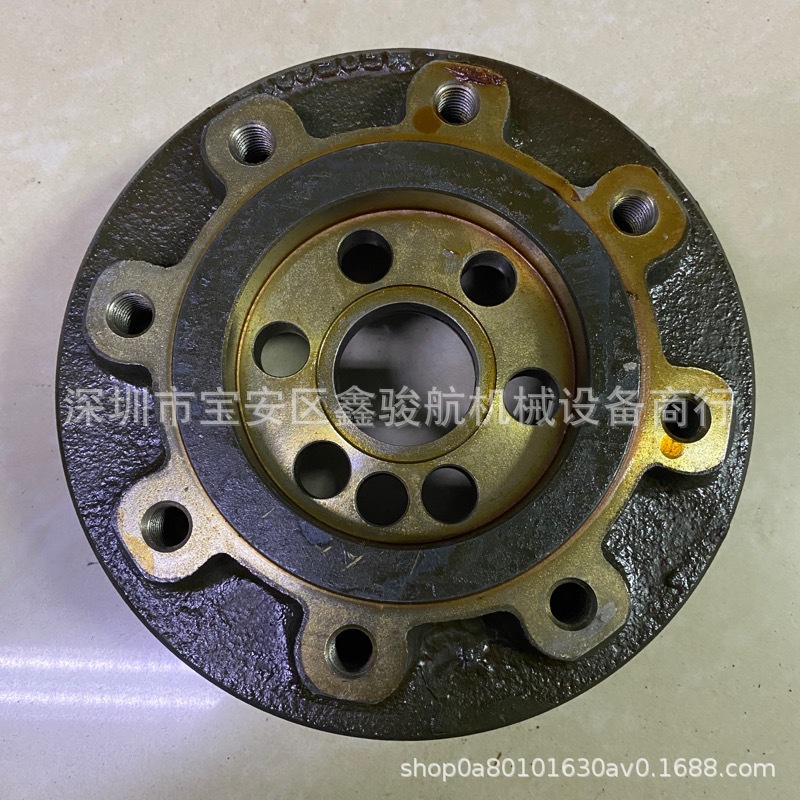 6D24皮带轮ME058318 3