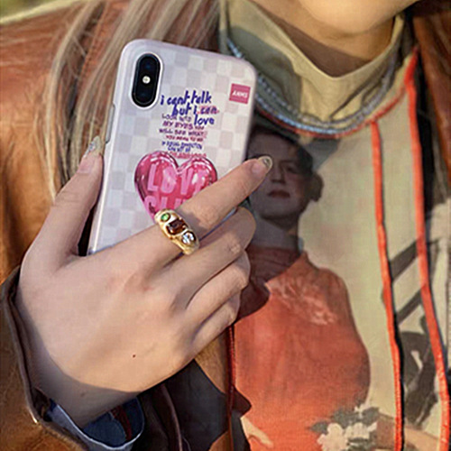 A small-town designer style Instagram influencer handmade colorful gemstone inlay Pope ring acrylic resin ring