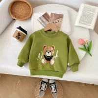 Новые весенние и осенние детские толстовки с круглым вырезом с героями мультфильмов для мальчиков и девочек, универсальные производители модной и удобной одежды в корейском стиле оптом