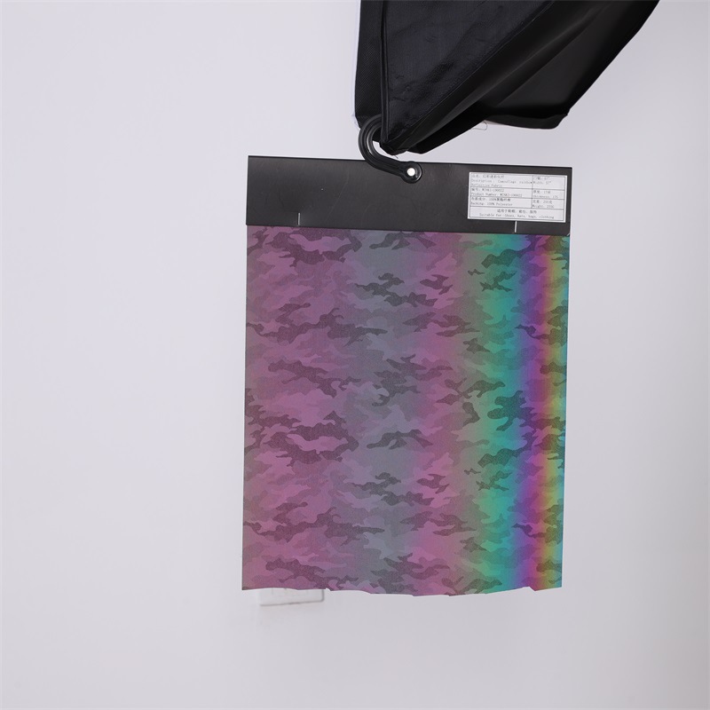 厂家多色反光条反光布色多可选 幻彩化纤渐变四面弹反光布等