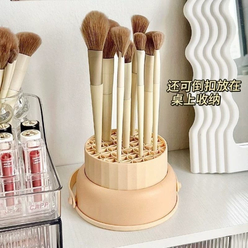 Harmless brush, silicone storage system, sponge