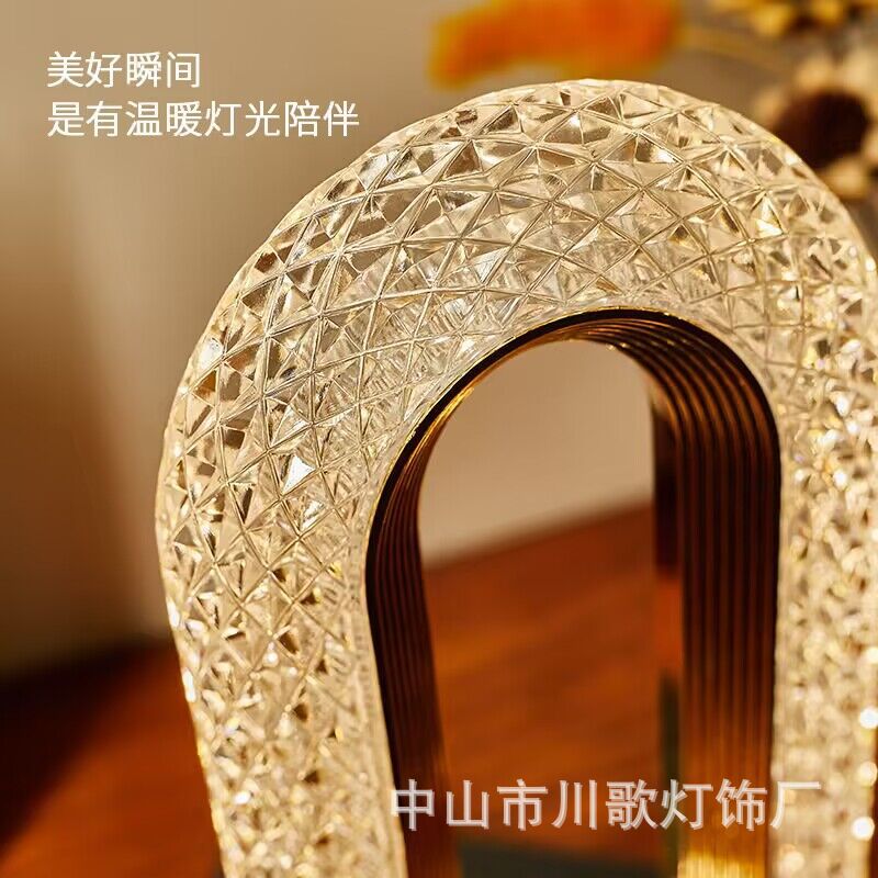 Suministro directo de fábrica simple estrella romántica ojos noche luz cristal dormitorio lámpara de noche ins chica lámpara de mesa táctil recargable