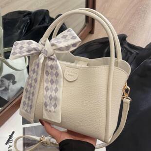 Small small bag, handheld shoulder bag