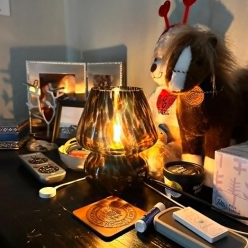 Luz de hongo medieval americana lamop lámpara de escritorio de vidrio rayado retro cabezal de cama USB dormitorio atmósfera luz de noche