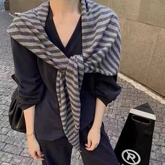 慵懒感条纹披肩女外搭2025新款围巾韩系时尚气质针织三角巾小坎肩