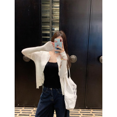Moses Queen/魔西女王纽扣开衫针织衫时髦内搭叠穿吊带背心两件套