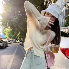 漫塔奶杏杏色镂空防晒毛织上衣女夏季可爱甜美微透毛针织衫